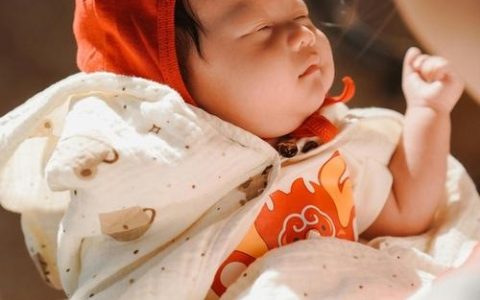 马年出生宝宝起名，寓意吉祥好名字