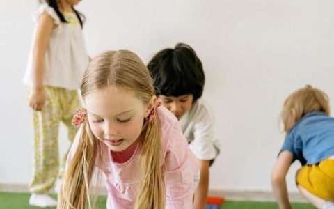 2026年10月出生的男孩名推荐 风度翩翩的男孩名字