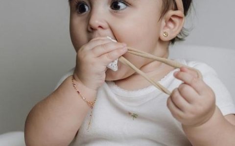 2026年11月出生的男孩取名精选 五行八字起名