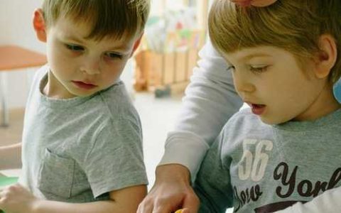 2026年1月28日正月初八出生的男孩五行旺缺详解 宝宝取名