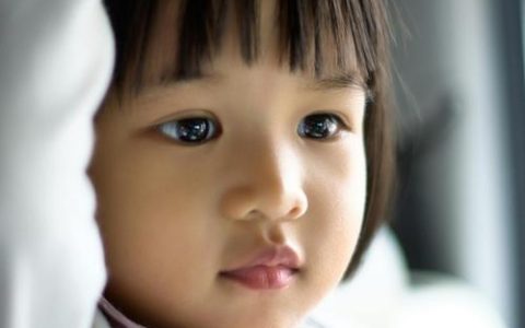 2026年二月二龙抬头出生的男孩五行缺金取名大全