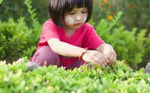 2026年六一儿童节出生男孩五行缺金名字参考