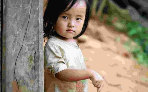 2026年农历四月二十八出生的男宝宝缺什么 取名如何补土