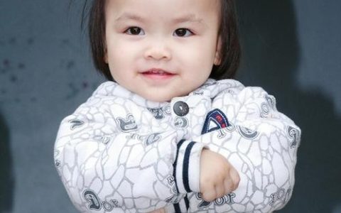 2026马年男孩名字钰 寓意繁荣昌盛的男婴起名