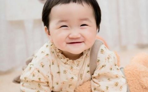 2026马年男宝宝最佳取名有哪些 马年男孩大气有涵养的名字