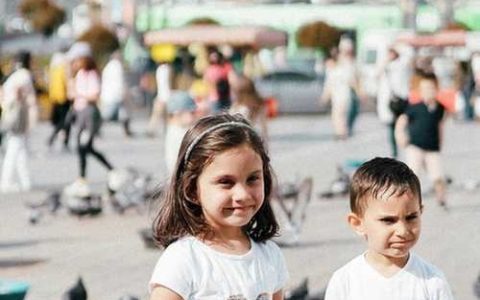 2026年十月黄姓男孩叫什么名字好 男婴姓黄高端名字推荐