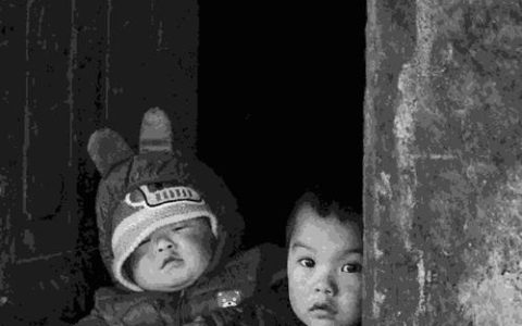 2026年四月出生的双胞胎男孩如何起名字，用什么字比较好