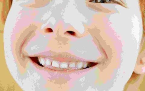 2026年国庆出生的男孩怎么取名？十一出生的孩子好吗？