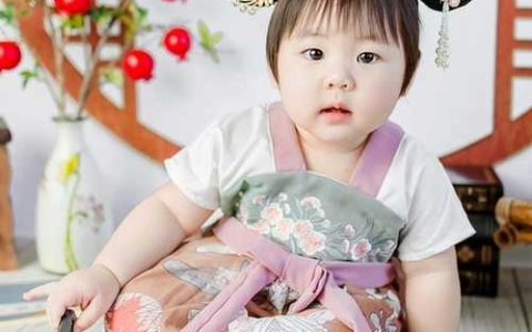 2026年孙姓男孩女孩名字大全 马宝宝起名技巧