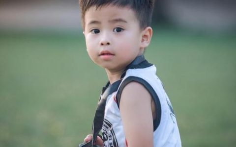 2026韦姓男孩取名两个