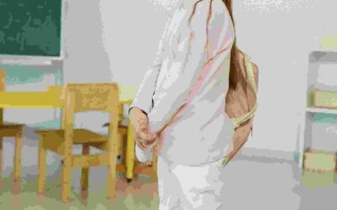 2026马年荆姓男孩好听的名字