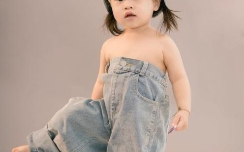 何姓男孩五行缺火取名