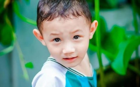 免费生辰八字起名 好听的女孩名字和男孩名字