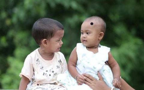 刘姓名100分双胞胎男宝宝