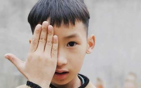 卢姓90分以上的名字男孩周易测名卢亚鑫