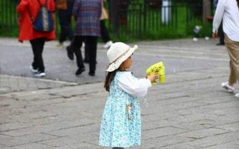 父母姓氏结合取名,这8种组合方式不违和